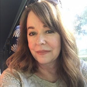 Meet your Posher, Christy